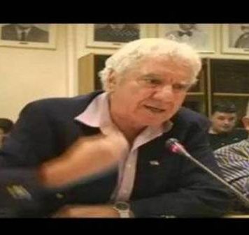 Οι Πολιτικοί Χαμαιλέοντες. Του Κώστα Κουβόπουλου