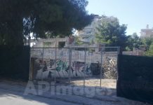 Ο Ζορμπάς έκανε τα λόγια πράξη και άλλαξε την εικόνα του κολυμβητηρίου