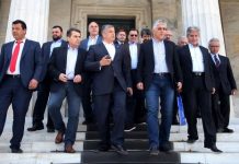 Μετά τους βουλευτές, περιορισμός και στη θητεία των Δημάρχων