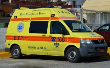 Θανατηφόρο τροχαίο στην Αγία Παρασκευή με θύμα 20χρονο διανομέα: Η μηχανή του συγκρούστηκε με ΙΧ