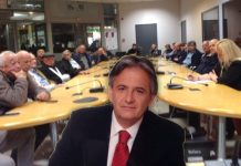 Στη συνέλευση της “Συμμαχίας Ευθύνης” ο Αντιπεριφερειάρχης Βασίλης Γιαννακόπουλος έτυχε θερμής υποδοχής