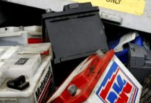 Νέα κλοπή μπαταρίας από σταθμευμένο αυτοκίνητο στα Πευκάκια