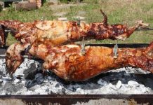 Πάσχα 2020: Ερχεται απαγόρευση στο σούβλισμα – Ποιοι επιτρέπεται να σουβλίσουν αρνί