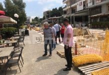 Πλατεία Αγ. Παρασκευής – Ικανοποιημένος από τις εργασίες ο Δήμαρχος – Δηλώνει στήριξη στους καταστηματάρχες