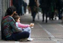 Ο χάρτης της ακραίας φτώχειας στην Αττική – Γεύματα σίτισης και στα βόρεια προάστια και στην Αγία Παρασκευή