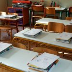 taxi-sxoleio-aithousa