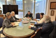 Συνάντηση του Δημάρχου Αγίας Παρασκευής Γιάννη Μυλωνάκη με τον ανάδοχο του έργου για το νέο Δημαρχείο