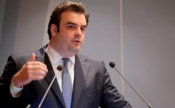 Ομόφωνα πρόεδρος του Eurogroup ο Κυριάκος Πιερρακάκης – Μετά την πρώτη ψηφοφορία, αποσύρθηκε ο Βέλγος ανθυποψήφιός του