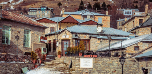 Πρωτοχρονιά: 5 γραφικά ορεινά χωριά για την αλλαγή του χρόνου