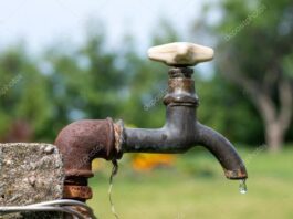 «Χαράτσι» 32,6% στο νερό: Στα κάγκελα δήμοι και ΚΕΔΕ για τις αυξήσεις της ΕΥΔΑΠ