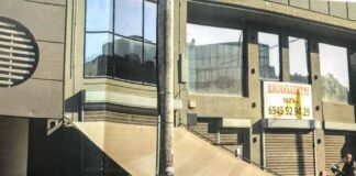 Γιάννης Σταθόπουλος: Κατάληψη πεζοδρόμιου στο προς ενοικίαση, για Δημαρχείο, κτίριο