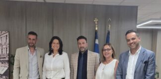 Ο Ν. Ζόμπολας σε συνάντηση με τη Ν. Κεραμέως ως αντιπρόεδρος ασφαλιστικών πρακτόρων