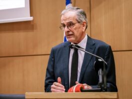 Χαμός… πιο δεξιά από τα δεξιά: Γιατί δεν ανακοινώνει το κόμμα ο Σαμαράς, «η φήμη είναι πιο αποτελεσματική από το γεγονός»