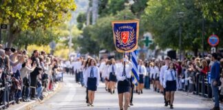 Με καλό καιρό έγινε η παρέλαση στην Αγία Παρασκευή